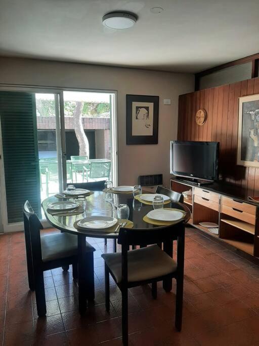 Holiday home Casa Quinta Seccion A 150 Metros Parque San Martin Y 300 Metros Av Aristides Villanueva