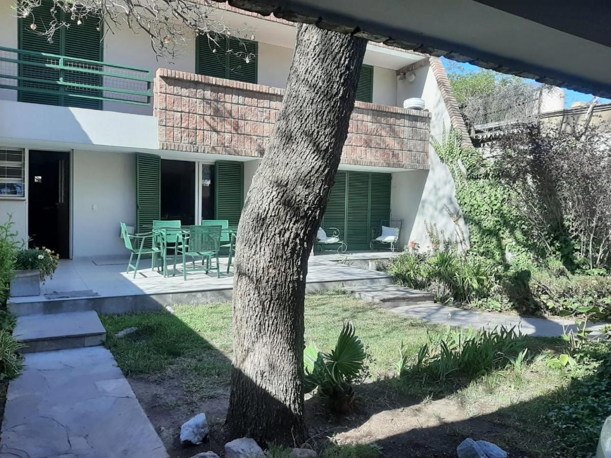 Holiday home Casa Quinta Seccion A 150 Metros Parque San Martin Y 300 Metros Av Aristides Villanueva *